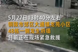 半场-弗林蓬补时破门阿德利倒地未判点 勒沃库森暂1-0海登海姆